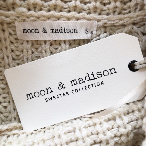 MOON & MADISON NWT Cropped Cowl Neck Knit Sweater Size Small in Cream - Picture 12 of 13